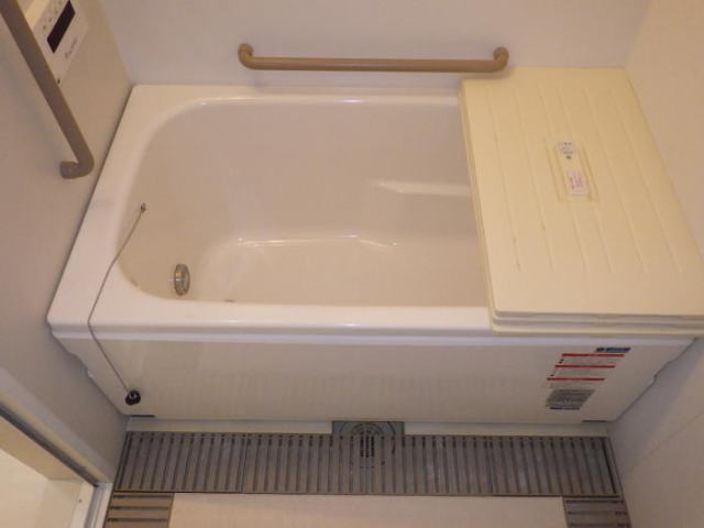【UR賃貸】フレール芦屋朝日ヶ丘−洋室1の収納